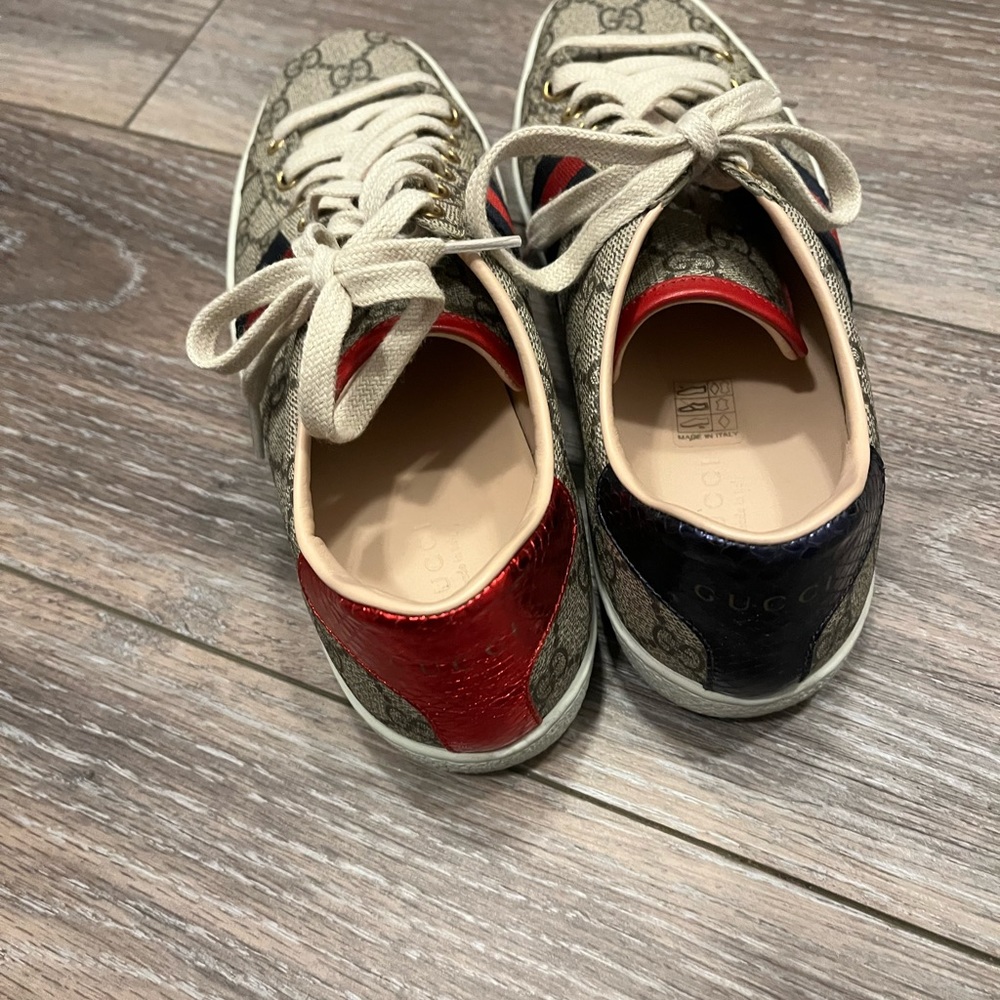 Gucci shoes womens 8 - Picture 3 of 3